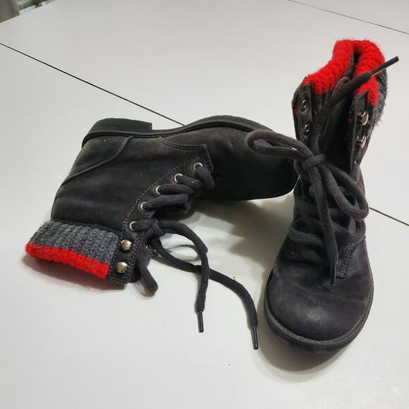 Mad Love Love Womens Size 5.5 Lace up boots with red trim - Picture 7 of 13